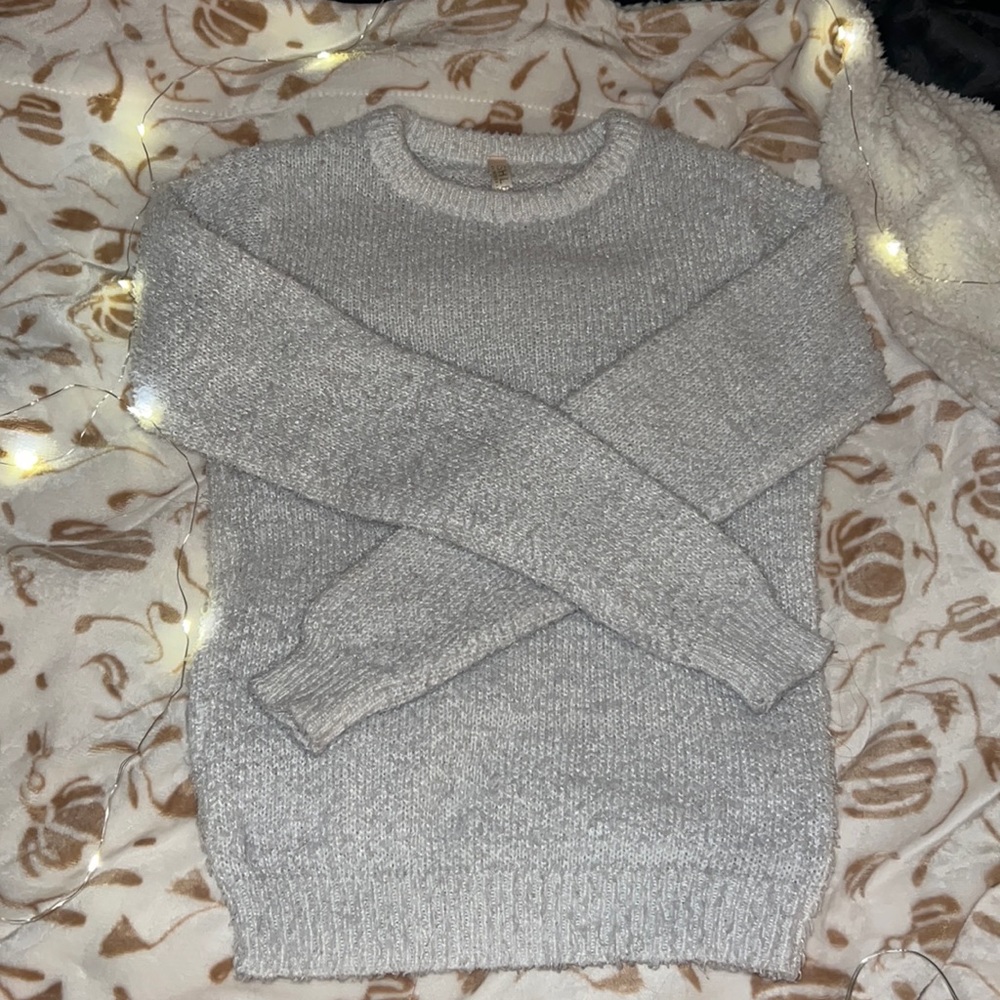 Ashley by 26 International Women’s Small Cream Sweater